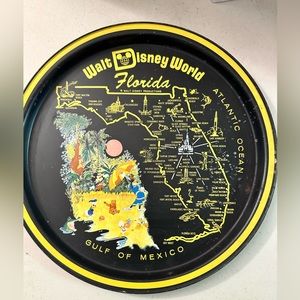 1970’s Vintage Walt Disney World Florida Map Round Tin Tray Pre-owned - 10 1/2”
